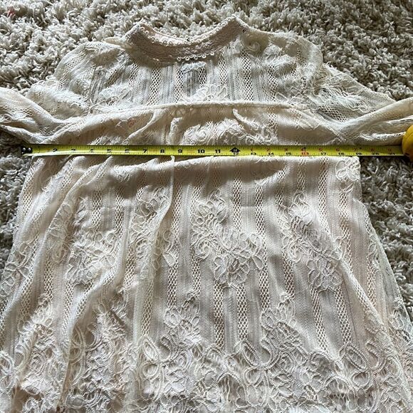 ALTAR'D STATE ILLUSION NECKLINE LACE TOP IN EGRET S - Picture 9 of 16